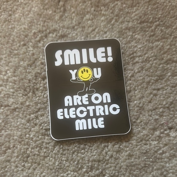 Smile Graphic Sticker - Picture 1 of 1